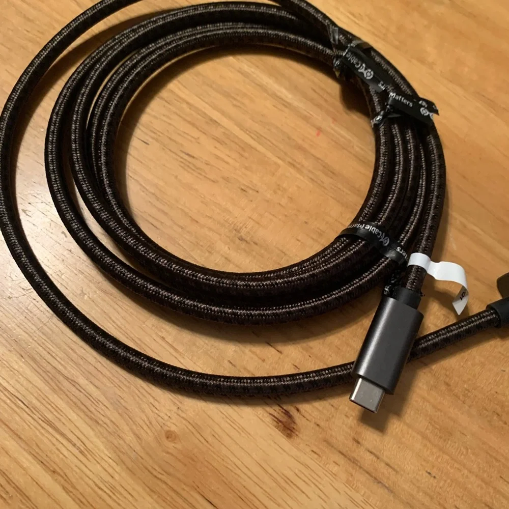 Cable Matters 48Gbps 8K Unidirectional USB C to HDMI 2.1 Cable for macOS
